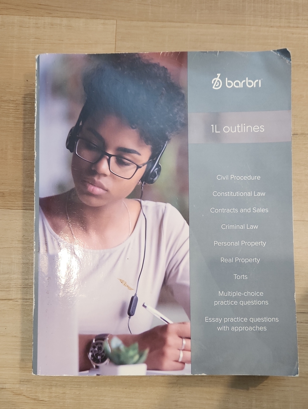 barbri 1L Outlines Law Study Guide - Gray Cover